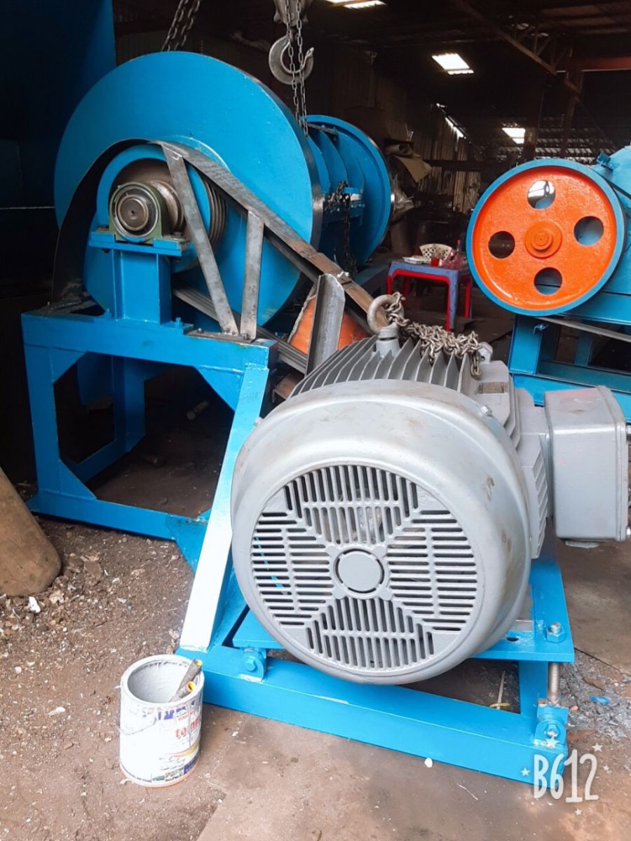 Máy Bầm Phế Liệu