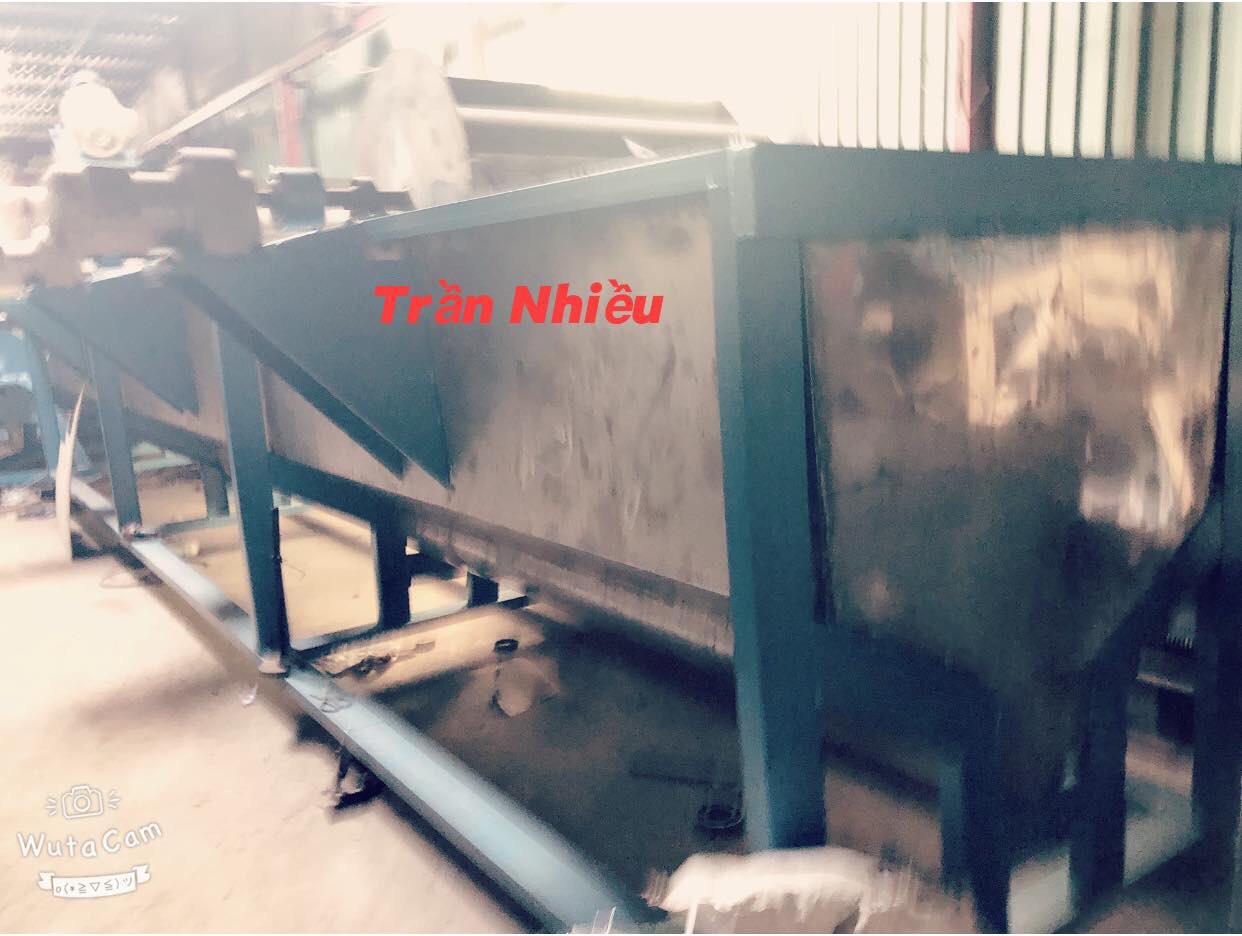 Dàn tay đánh làm sạch phế liệu 